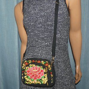 Pretty small lightweight crossbody multi pocket embroidered bag